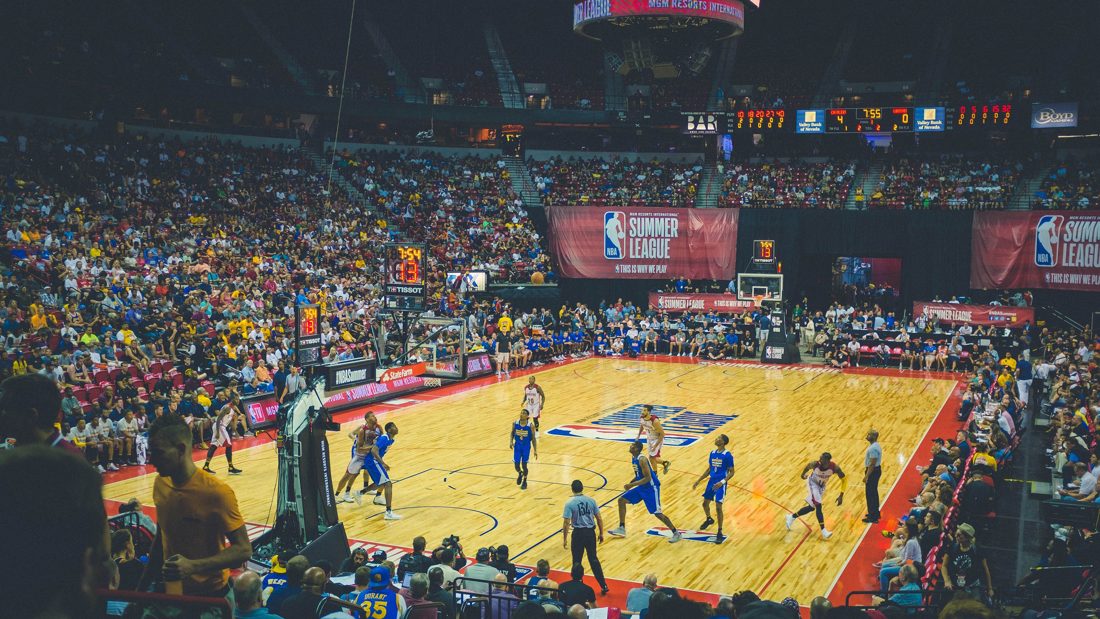 Kaiyun(中国)开云-_快船铁血防守，终结对手连胜梦！_，快船收获四连胜